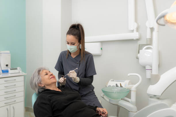 Best Pediatric Emergency Dentist in Wlow Springs, IL